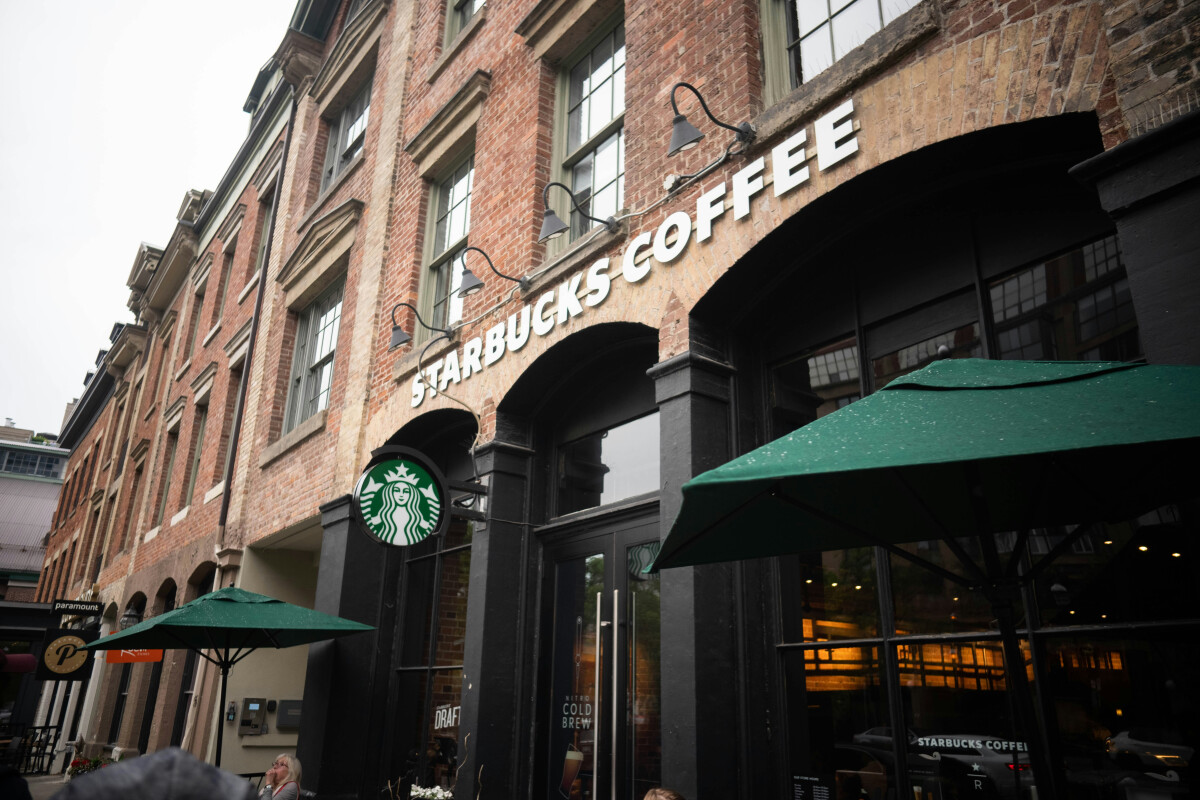Starbucks Closes Hundreds of Stores in $1B Coffeehouse Identity Reboot