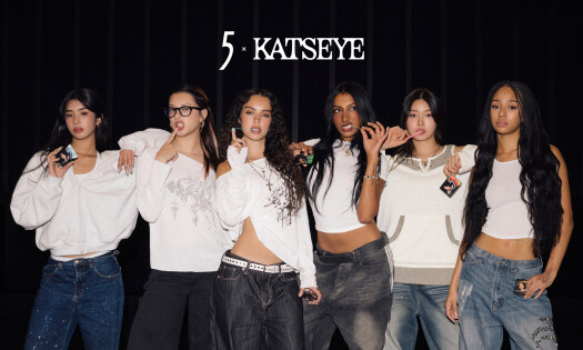 The KATSEYE crew with 5 Gum