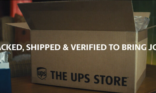 ups store box