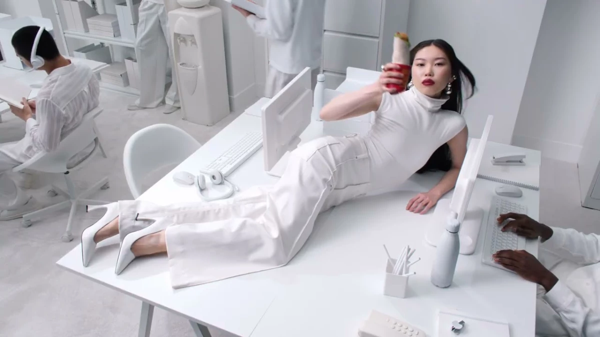 McDonald’s UK Wraps Go Take on the Runways in New Campaign From Leo UK