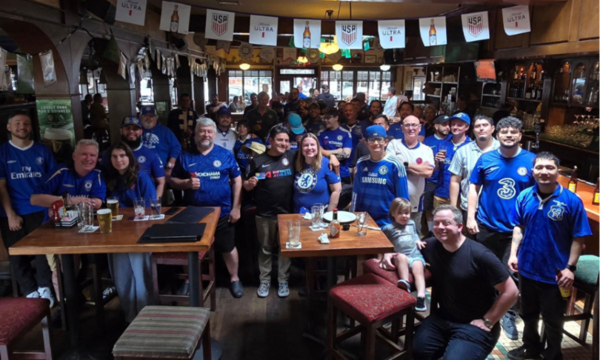 Chelsea Logo (slide 17)