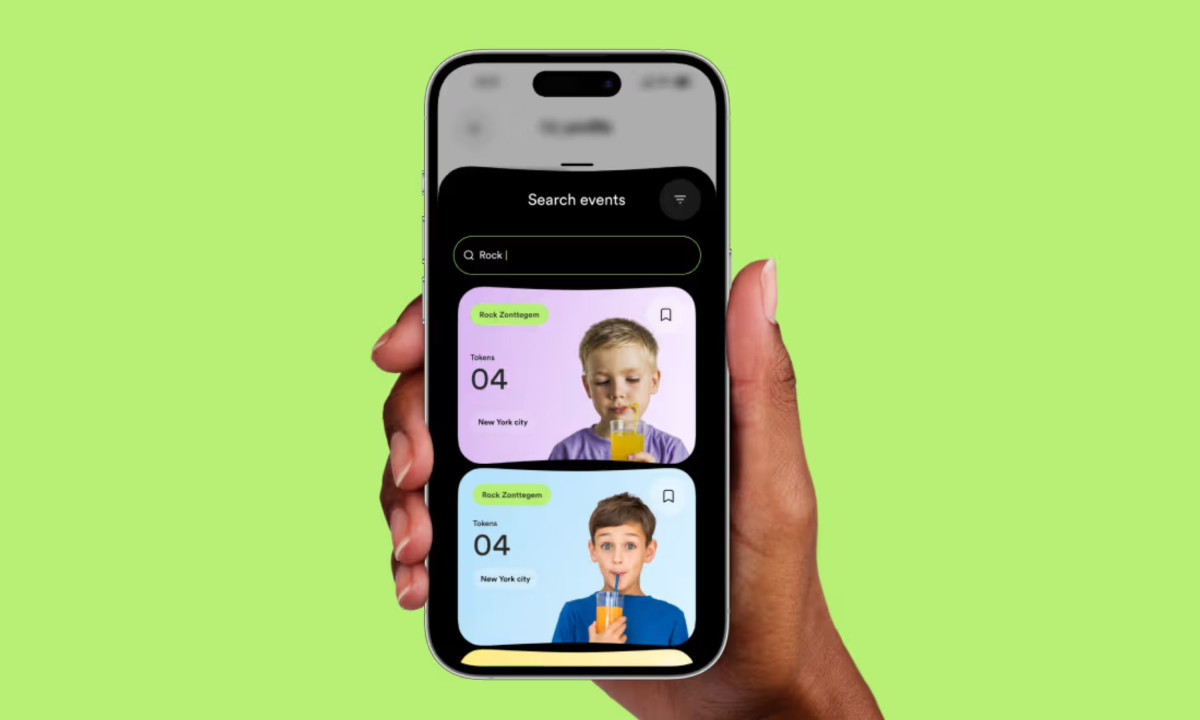 Dual-interface system supports both teens and parental controls