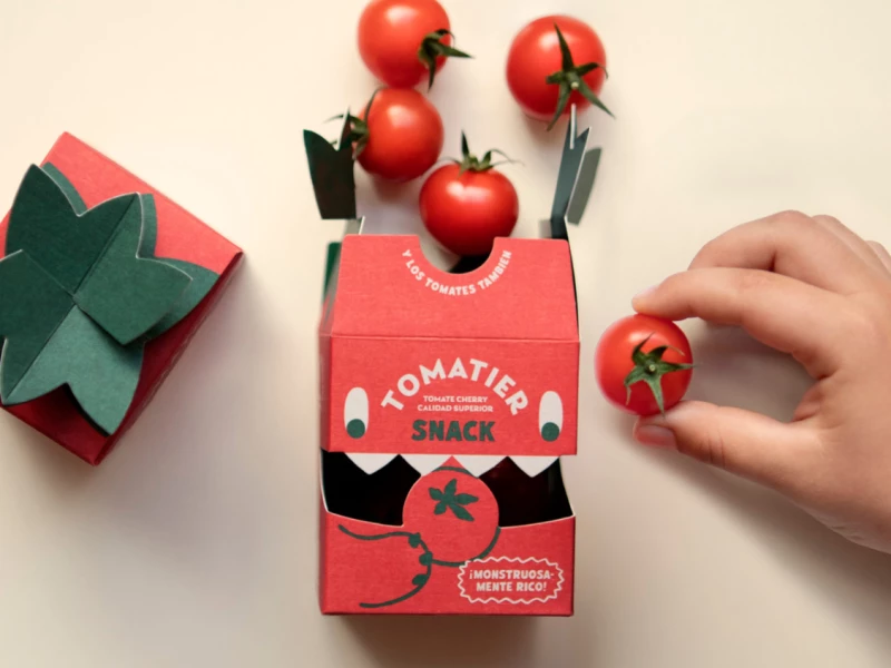 Tomatier Snack packaging design by Meteorito Estudio.