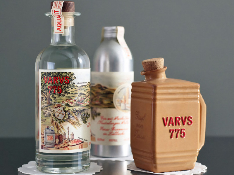 Varus 775 Packaging Design by OlssønBarbieri