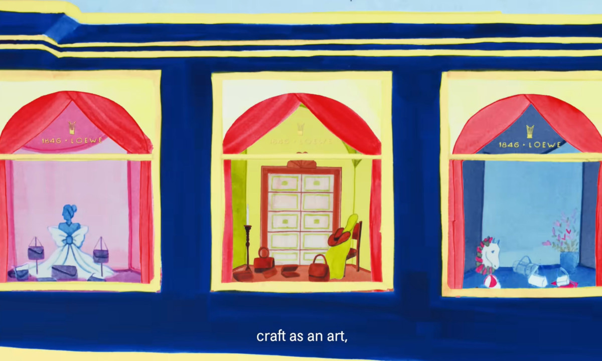 Animation shows a blue shop front displaying luxury goods.