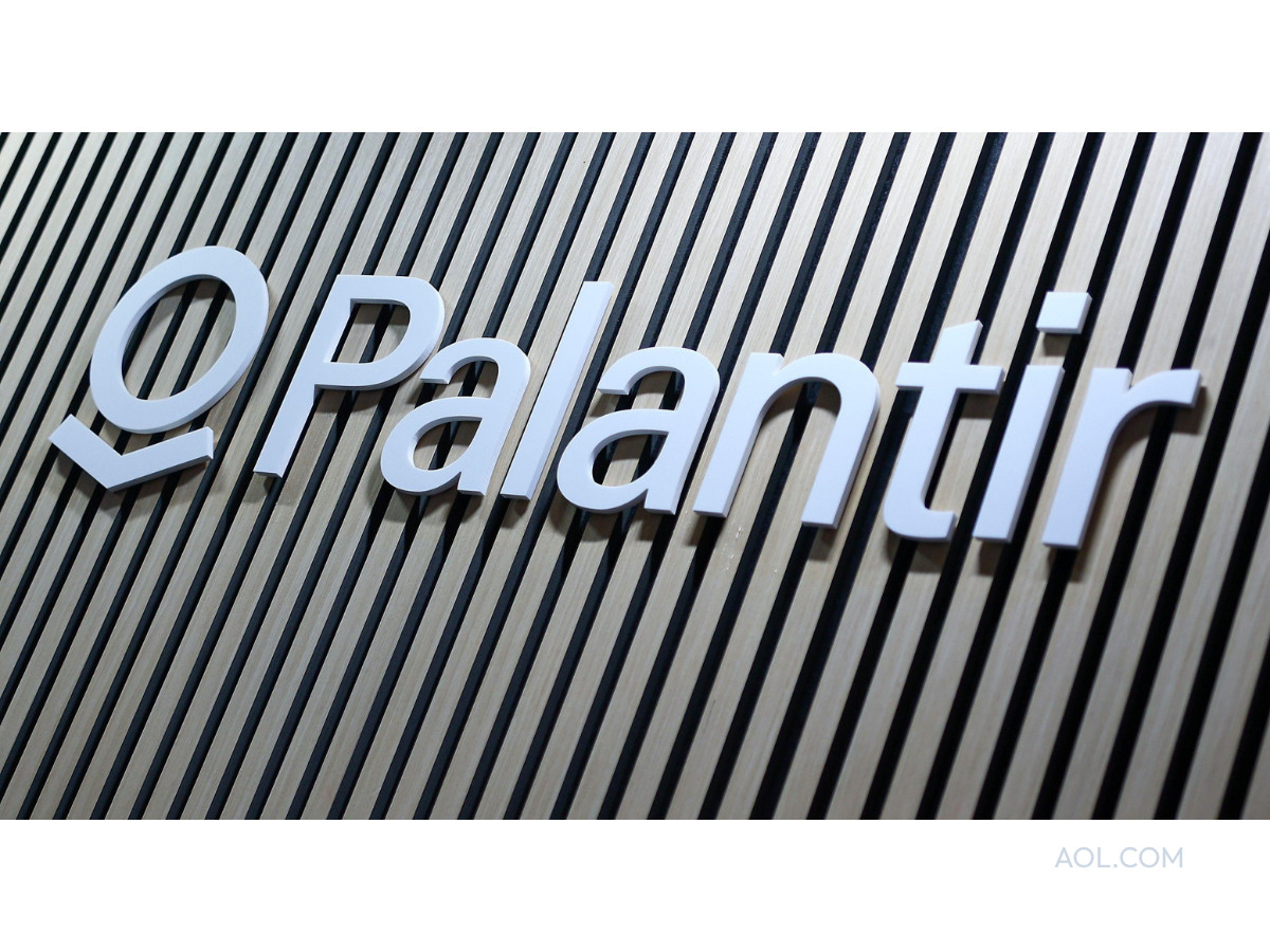 Palantir Logo (slide 2)