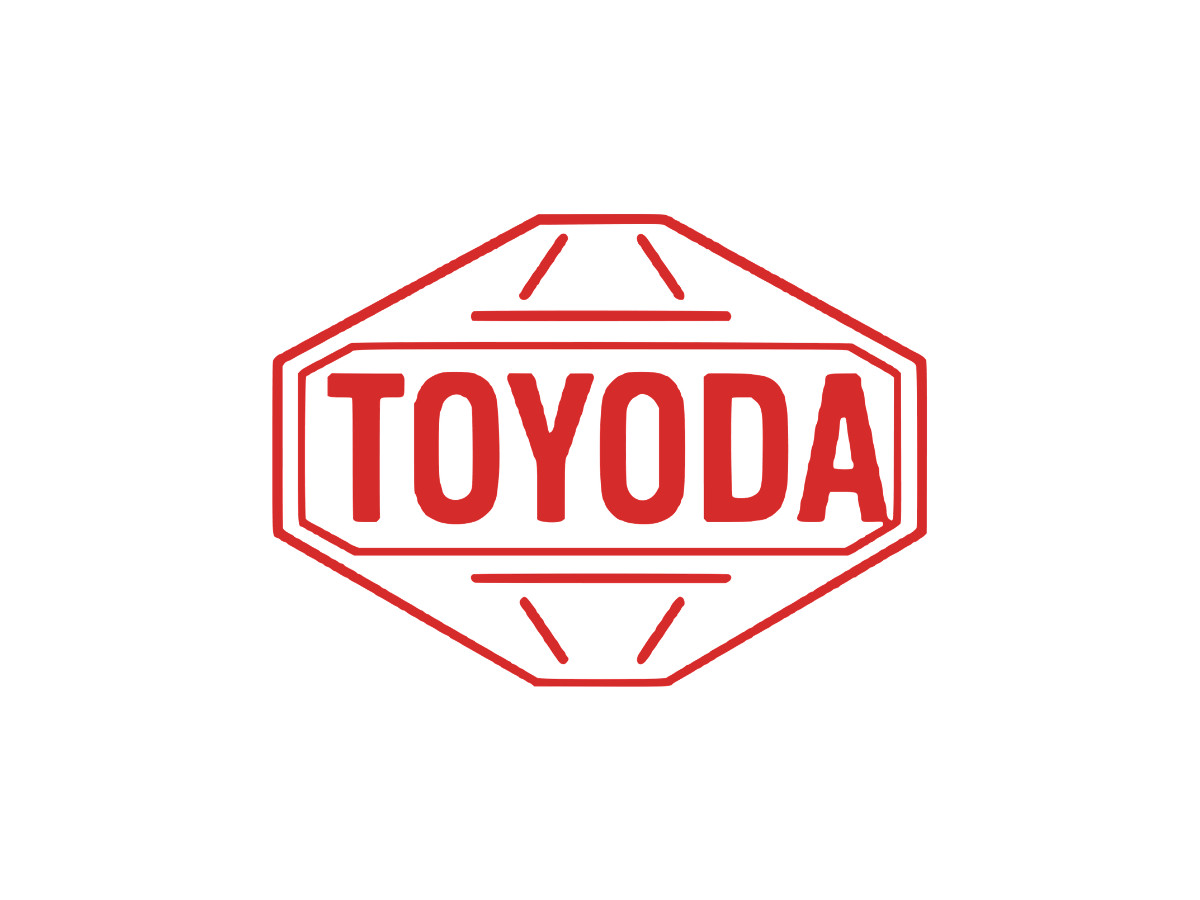 Toyota Logo History (slide 2)