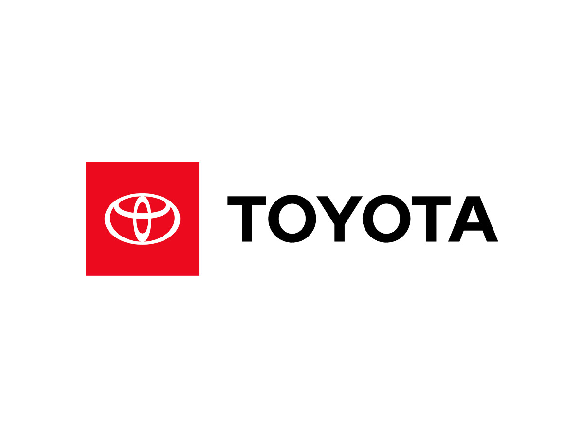 Toyota Logo History (slide 9)