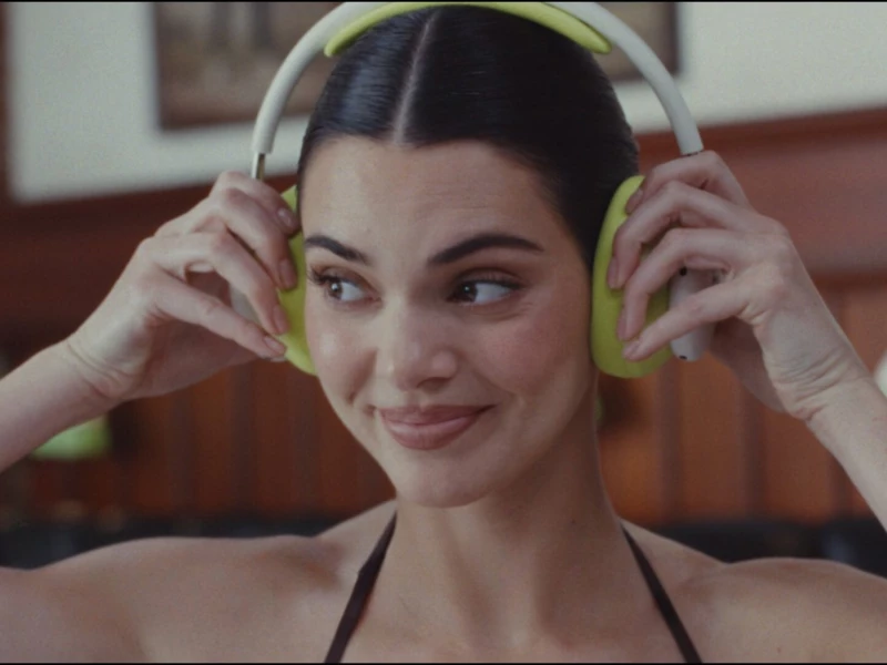 Beats 360 ft. Kendall Jenner Video Design by Uncommon Creative Studio