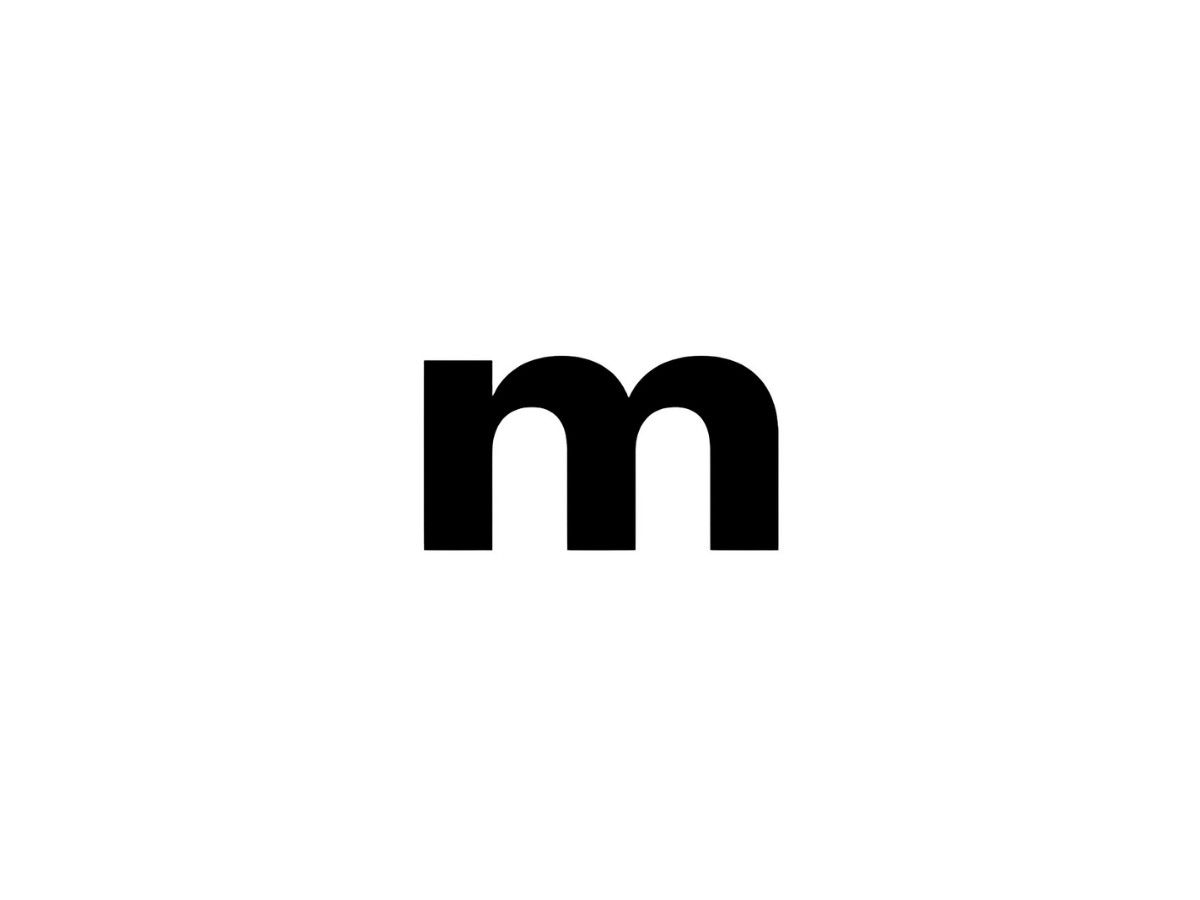 Apple Music Logo (slide 5)