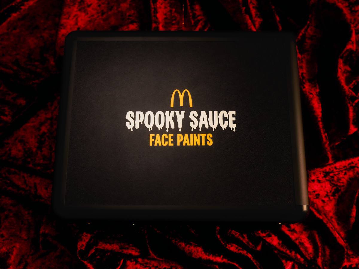 Black McDonald's Spooky Sauce Face Paints case.
