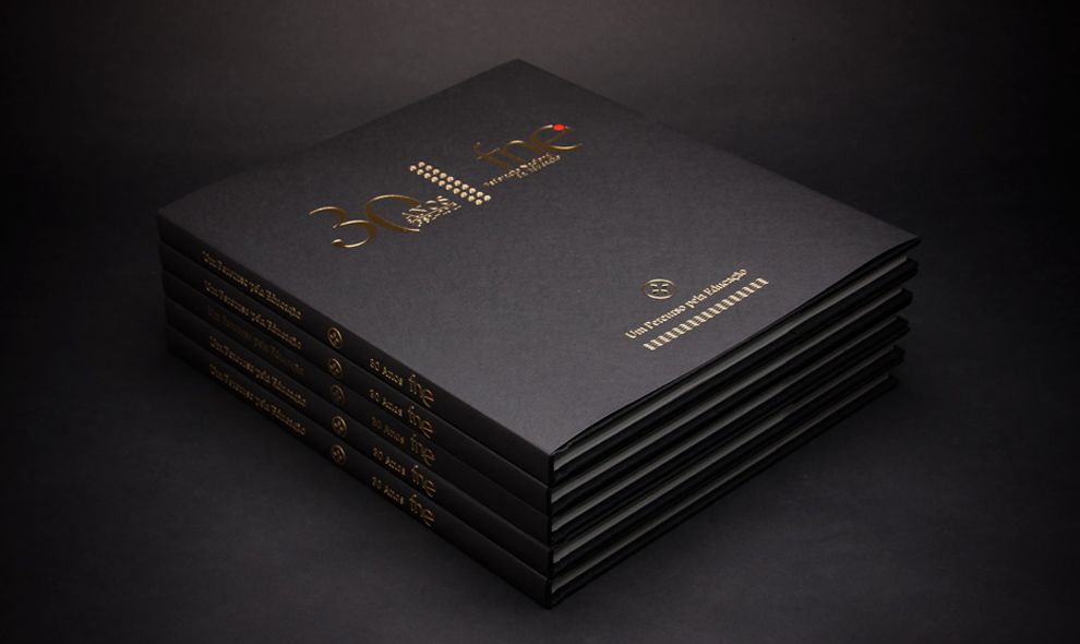 FNE 30 Years Modern Print Design