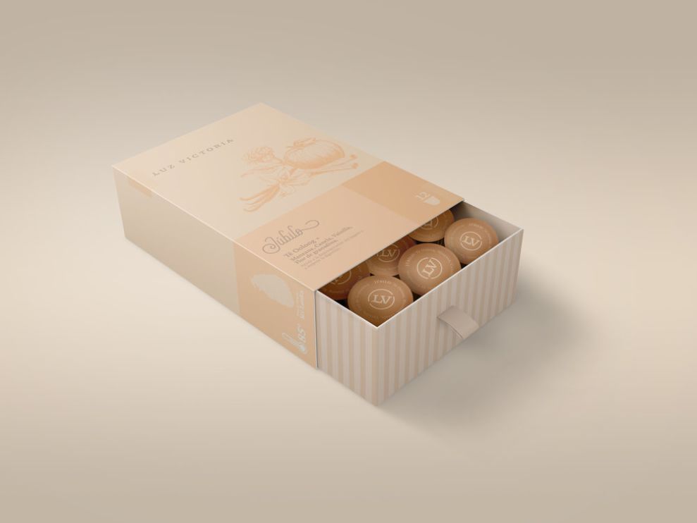 Luz Victoria Simple Packaging Design