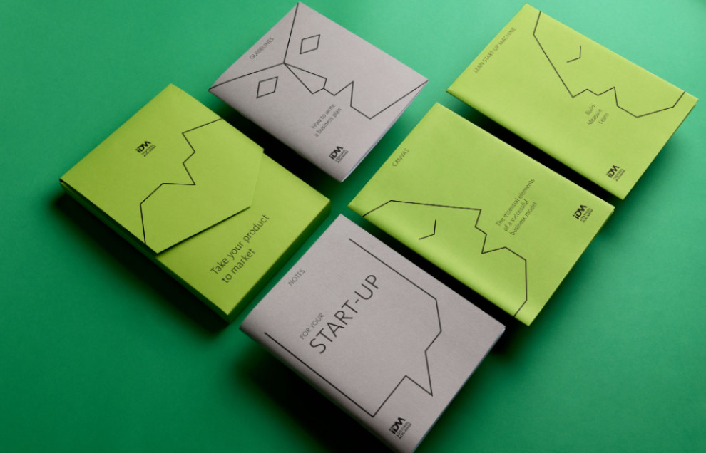 Incubatore d'impresa IDM Print Design Professional Brand Image