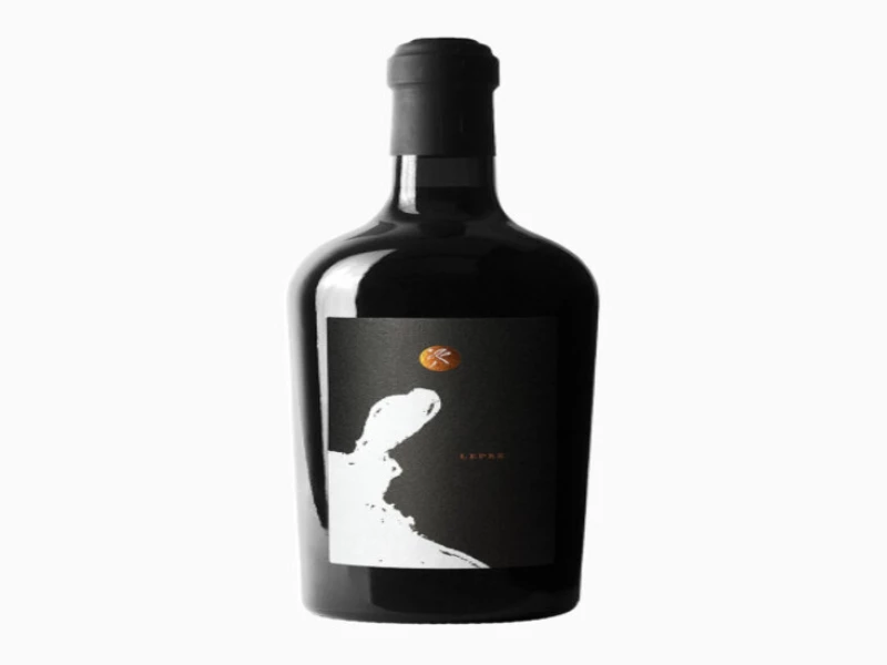 La Lepre e la Luna Packaging Design Analysis