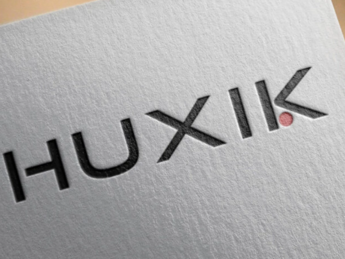 Huxik Logo Design