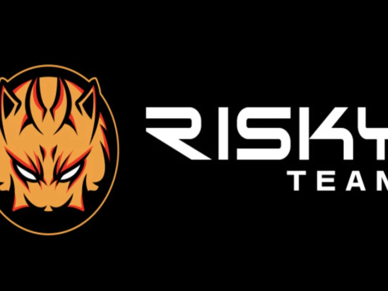 Risky Team Logo Design