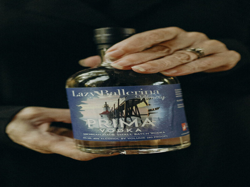 Lazy Ballerina Winery Packaging Design Analysis
