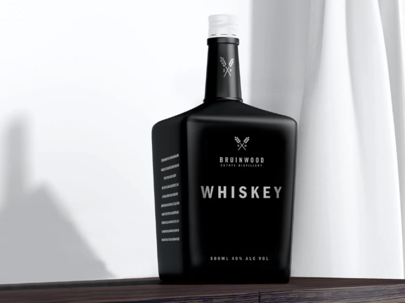 BRUINWOOD DISTILLERY Packaging Design