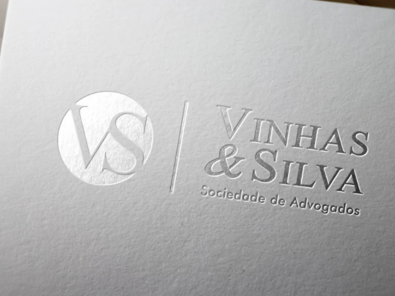Vinhas & Silva logo design by CriativaPlus Design Studio