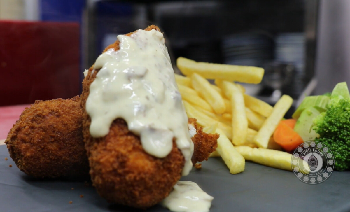 Cadde Lobby Restaurant (slide 2)