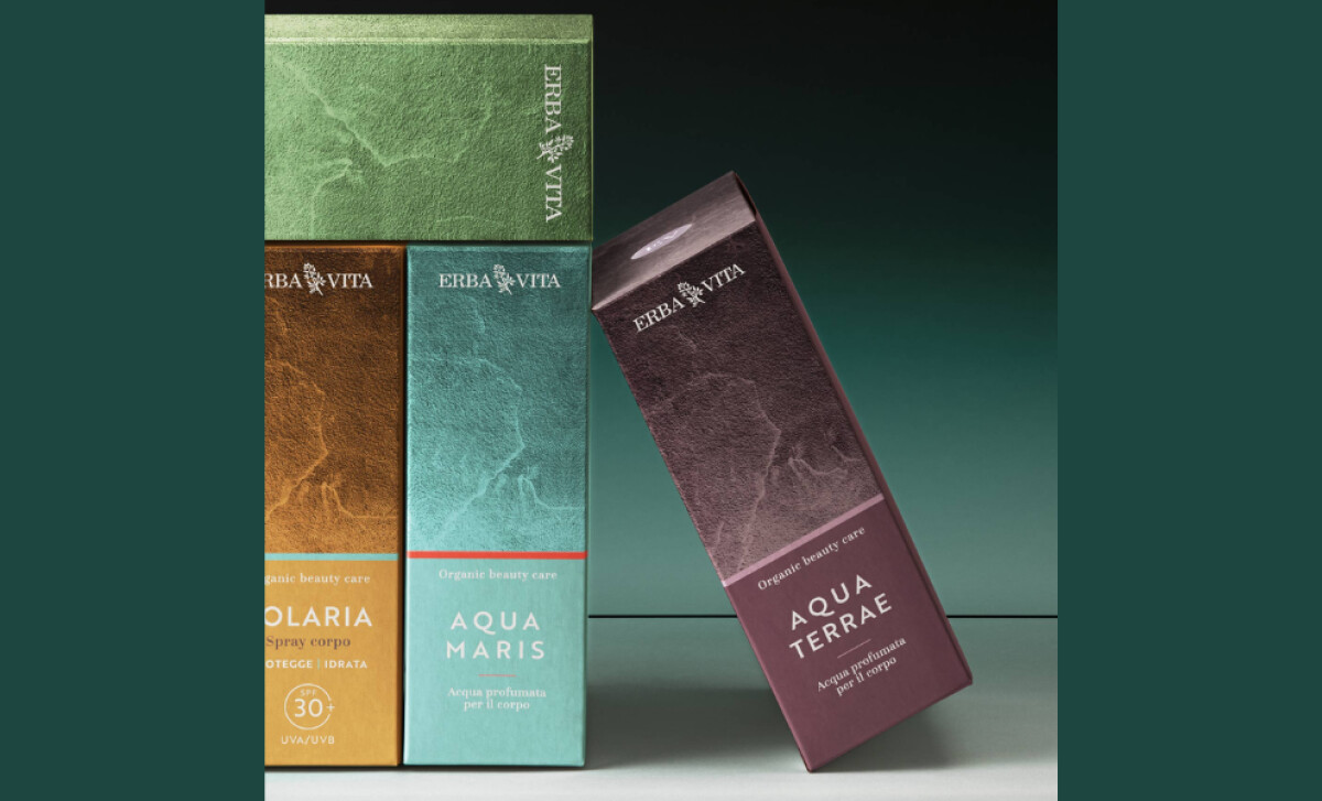 Linea cosmetica Erbavita product boxes by Diligo.