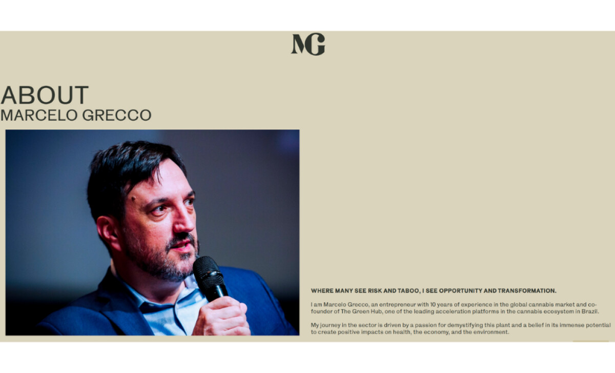 Marcelo Grecco About section by Moroby.