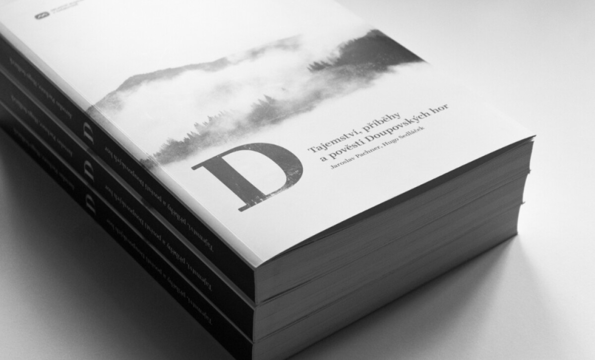 Tajemství, příběhy a pověsti Doupovských hor stack of books by Doupovské.