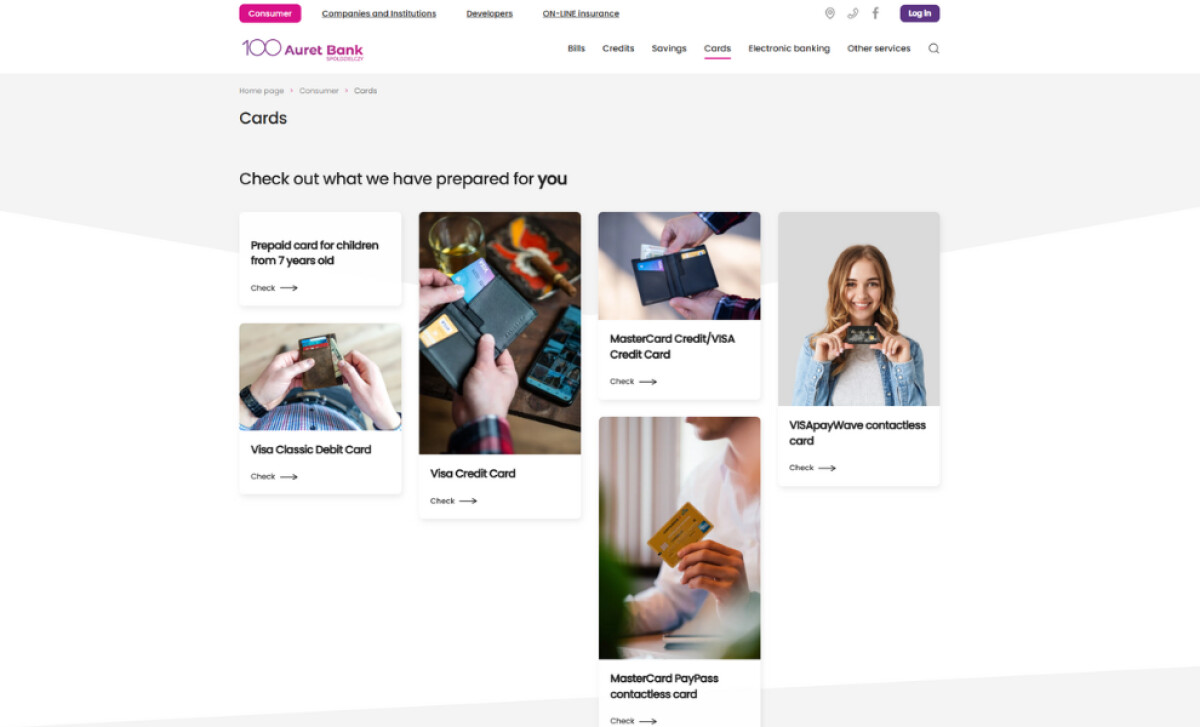 Auret Bank credits section by GoodNode.