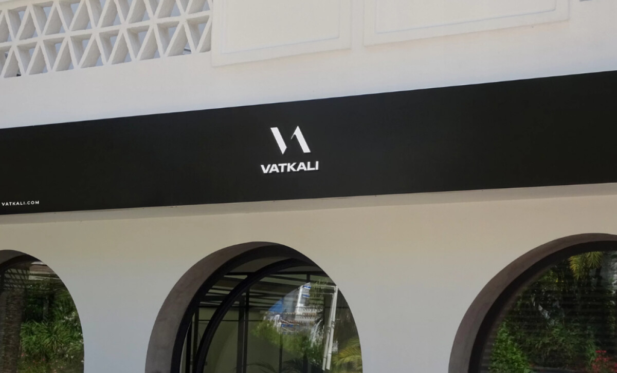 Vatkali store exterior displaying the brand's logo by Rawcut.