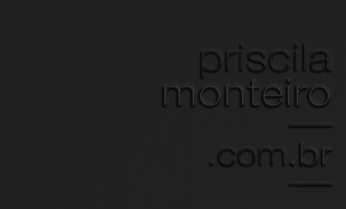 Priscila Monteiro logo variation by Dois Design.