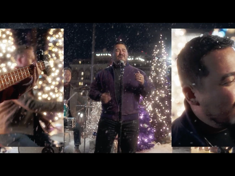 Helmer Noel performs "This Christmas''