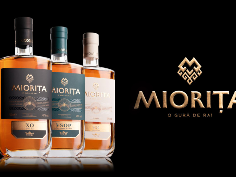 miorita vinars packaging design
