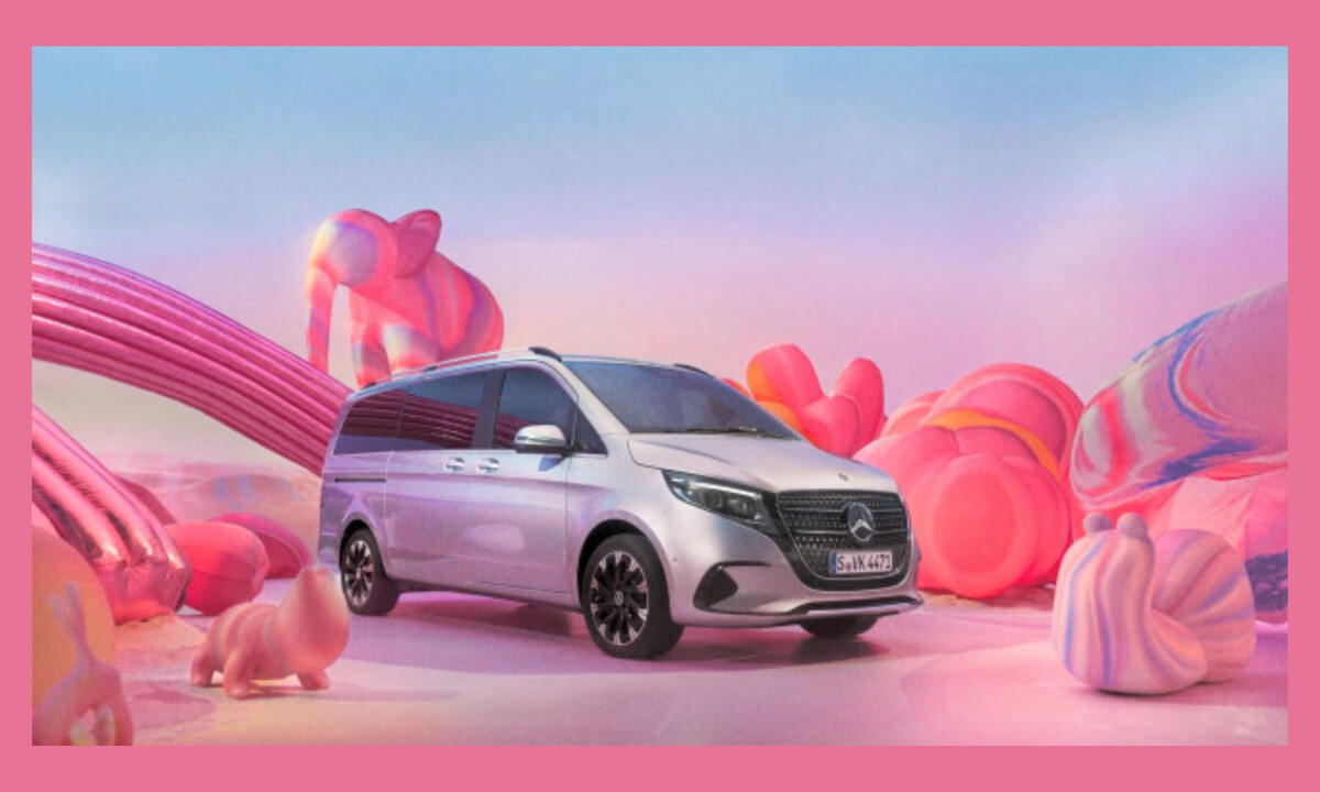 Mercedes V-Class – Everyday Circus (slide 3)