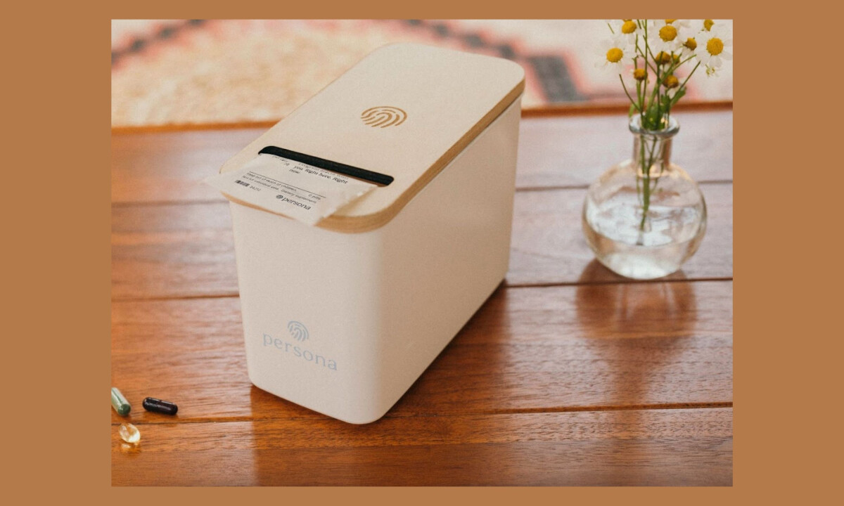 Minimal container design simplifies daily vitamin routines