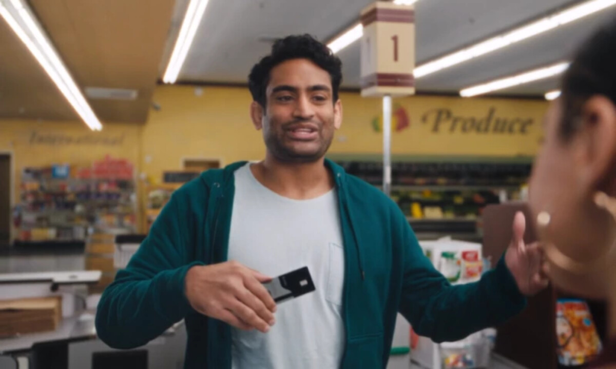 Extra Debit Builds Credit Video Design