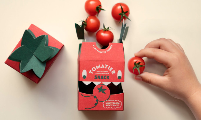 Tomatier Snack packaging design by Meteorito Estudio.