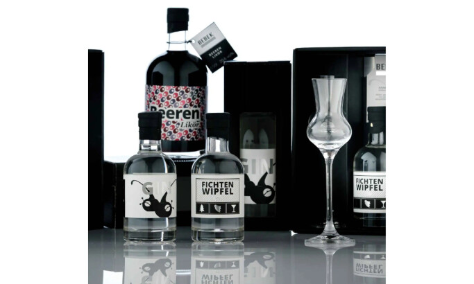 Bebek Stadtbrenner assorted bottles by Wie der Wind.