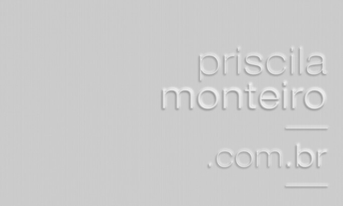 Priscila Monteiro logo design by Dois Design.
