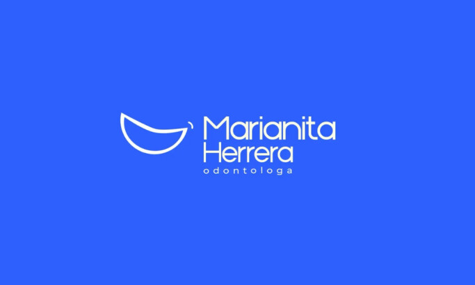 Marianita Herrera OdontĂ³loga logo design by Estudio Hera.