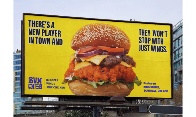 Bunchies print design by Jay Design Studio.