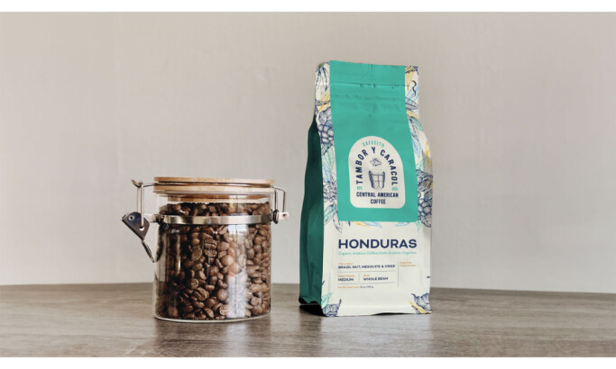 Tambor y Caracol Packaging Design by Gabriel Tarin