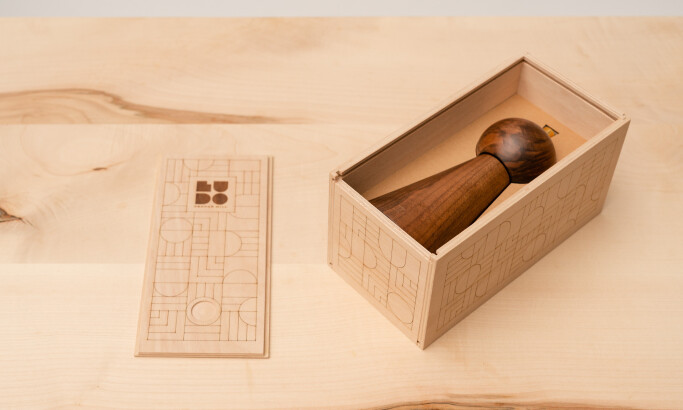 Ludo Pepper Mill Packaging Design by Verena Thaller