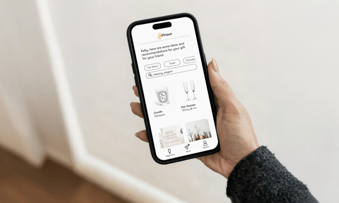 Giftique app design by Mari Hosho.