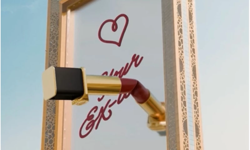 HAUT CGI - You Wont Forget the Lipsticks Lasting Power