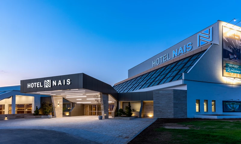 Hotel Nais: Branding