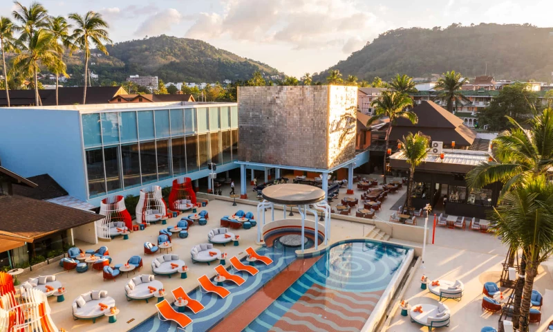 Crazy Web Studio - Endless Summer Beach Club