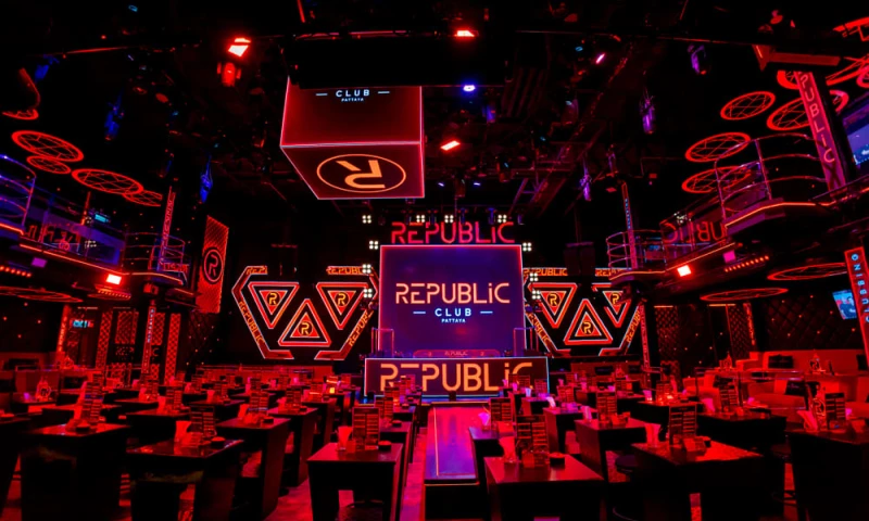Crazy Web Studio - REPUBLIC club Pattaya