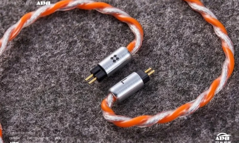 AIMI Visual Media - Audio USB Cable Product Photography