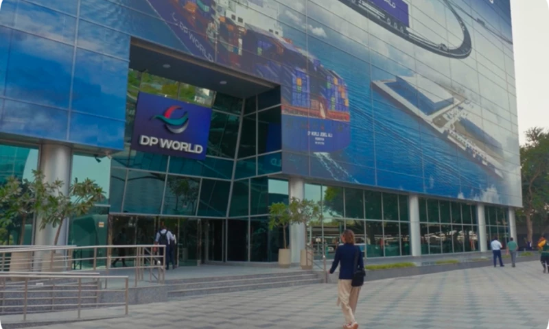 HAUT CGI - DP WORLD